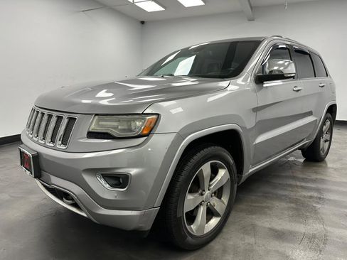 Used 2014 Jeep Grand Cherokee Overland image 2