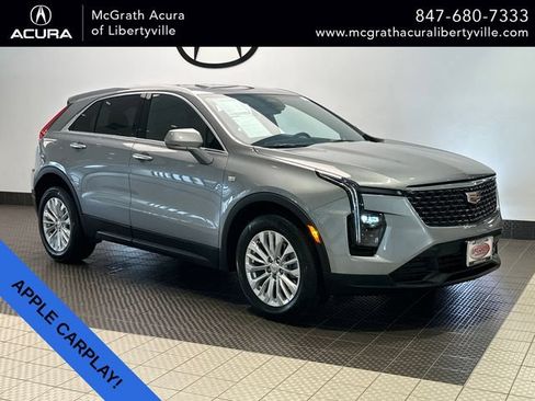 Used 2024 Cadillac XT4 Luxury w/ Cold Weather Package FWD image 1