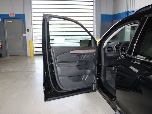 New 2026 Honda Pilot Elite image 17