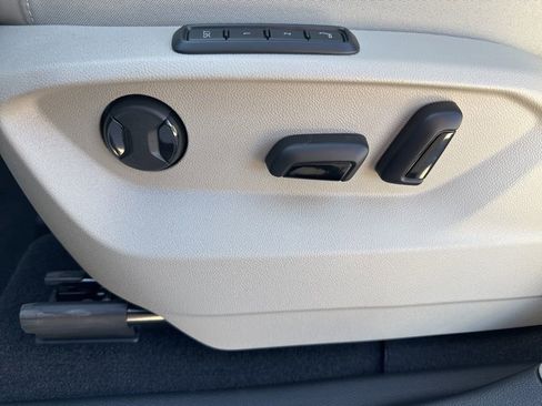 New 2026 Volkswagen Atlas SEL Premium R-Line image 16