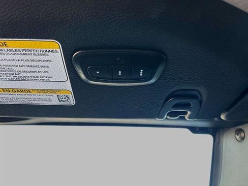 Used 2024 Jeep Wrangler Unlimited Sahara image 28