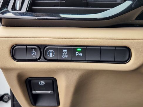 Certified 2023 Acura MDX SH-AWD w/ Technology Package image 28