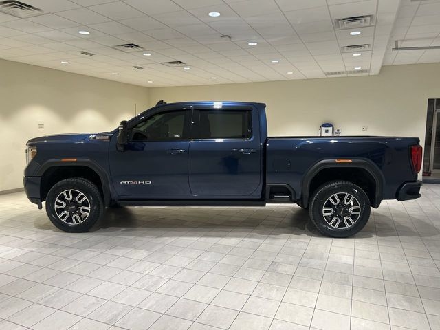Used 2022 GMC Sierra 2500 AT4 w/ AT4 Premium Plus Package AWD/4WD image 2