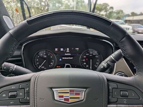 Certified 2025 Cadillac XT6 Premium Luxury w/ Platinum Package AWD/4WD image 33