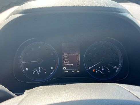 Used 2021 Hyundai Kona SEL Plus FWD image 12