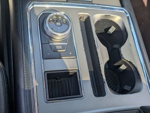 Used 2020 Ford Expedition XLT w/ Equipment Group 202A RWD image 27
