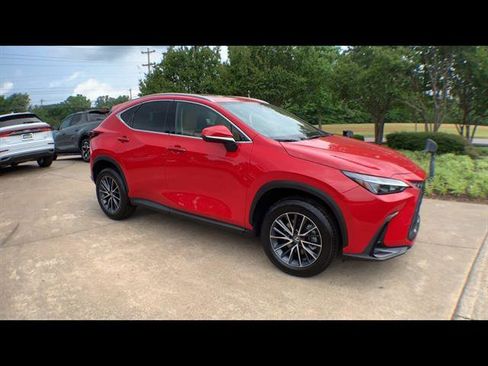 Used 2025 Lexus NX 250 FWD w/ Accessory Package (Z1) image 2