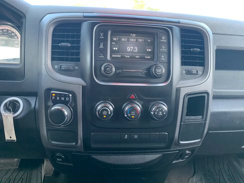 Used 2018 RAM 1500 Express RWD image 16