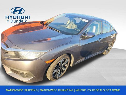 Used 2017 Honda Civic Touring image 1