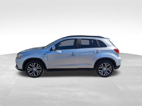Used 2018 Mitsubishi Outlander Sport SEL image 5