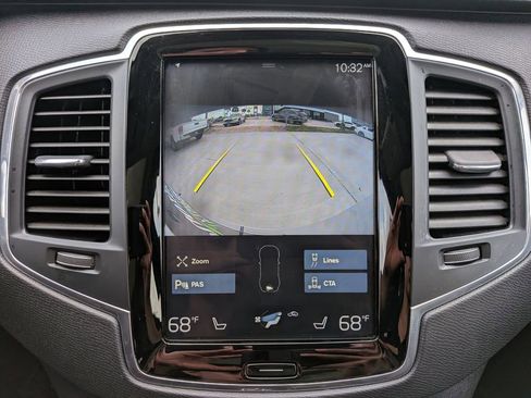 Used 2019 Volvo XC90 T5 Momentum w/ Protection Package Premier image 22