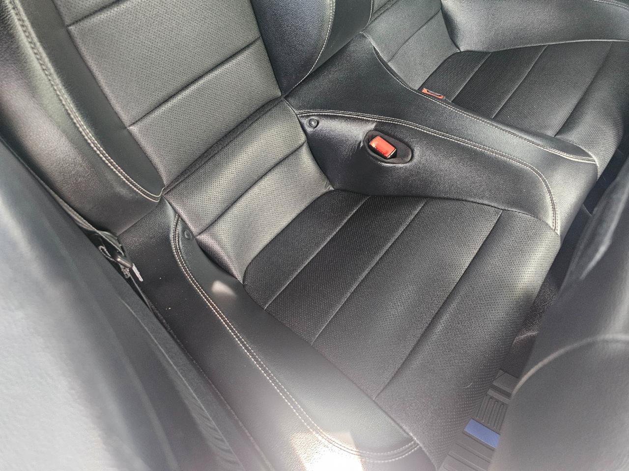 Used 2020 Ford Mustang GT Premium RWD image 22