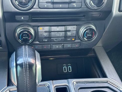 Used 2016 Ford F150 Platinum w/ Equipment Group 701A Luxury AWD/4WD image 14