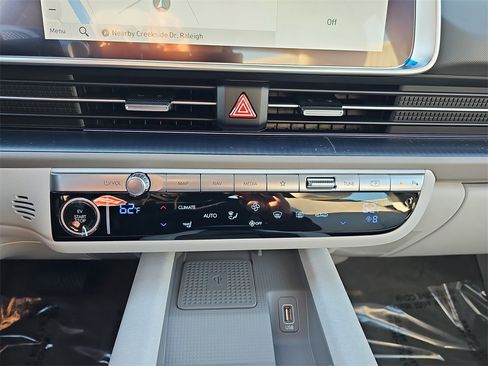 New 2025 Hyundai Ioniq 6 SEL image 23