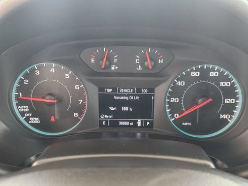 Used 2025 Chevrolet Malibu LT FWD image 14
