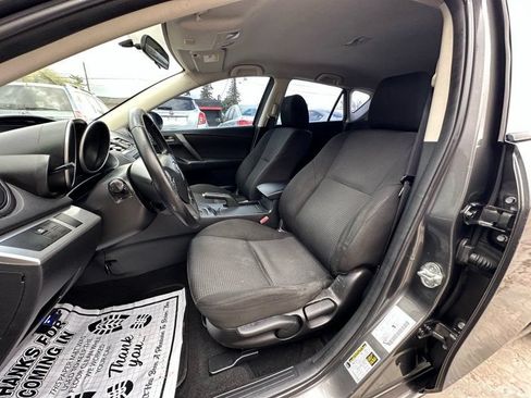 Used 2013 MAZDA MAZDA3 i Touring FWD image 11