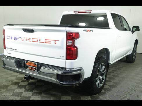 Used 2023 Chevrolet Silverado 1500 LT AWD/4WD image 14