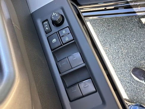 New 2026 Toyota Tundra Platinum AWD/4WD image 23