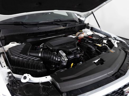 Used 2022 Cadillac XT6 Premium Luxury w/ Technology Package image 48