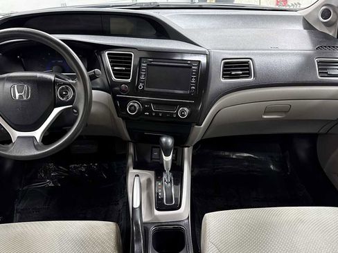 Used 2013 Honda Civic Hybrid Sedan image 26