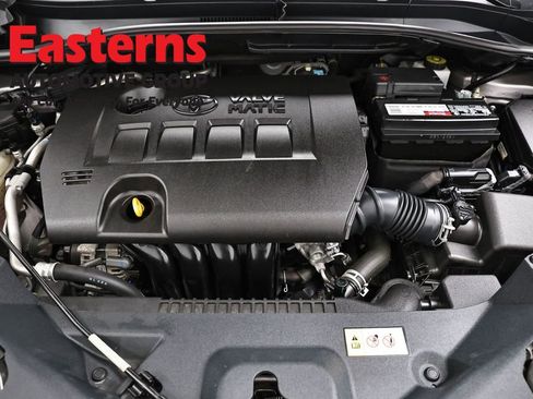 Used 2019 Toyota C-HR Limited FWD image 7