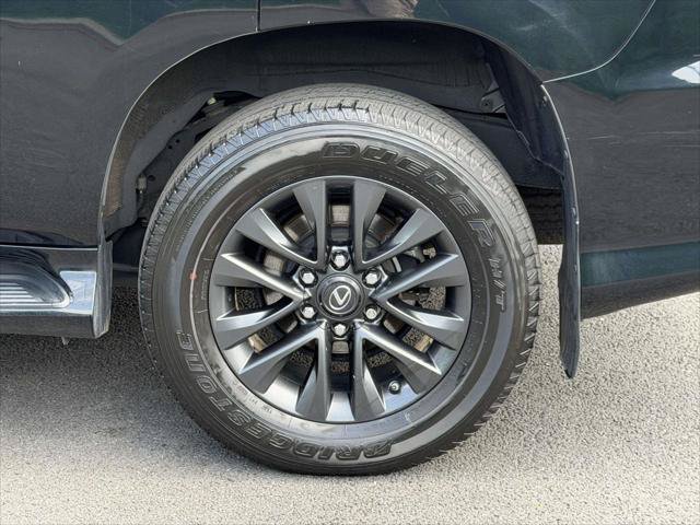 Used 2021 Lexus GX 460 Premium w/ Premium Package AWD/4WD image 10