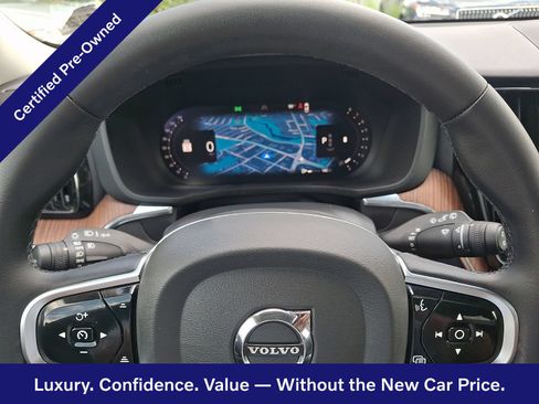 Certified 2023 Volvo XC60 B5 Plus w/ Climate Package AWD/4WD image 21