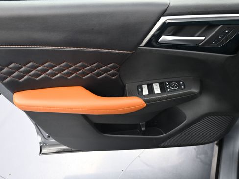 Used 2022 Mitsubishi Outlander SEL image 26