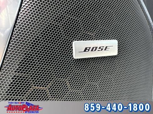 Used 2023 Chevrolet Suburban LT RWD image 31