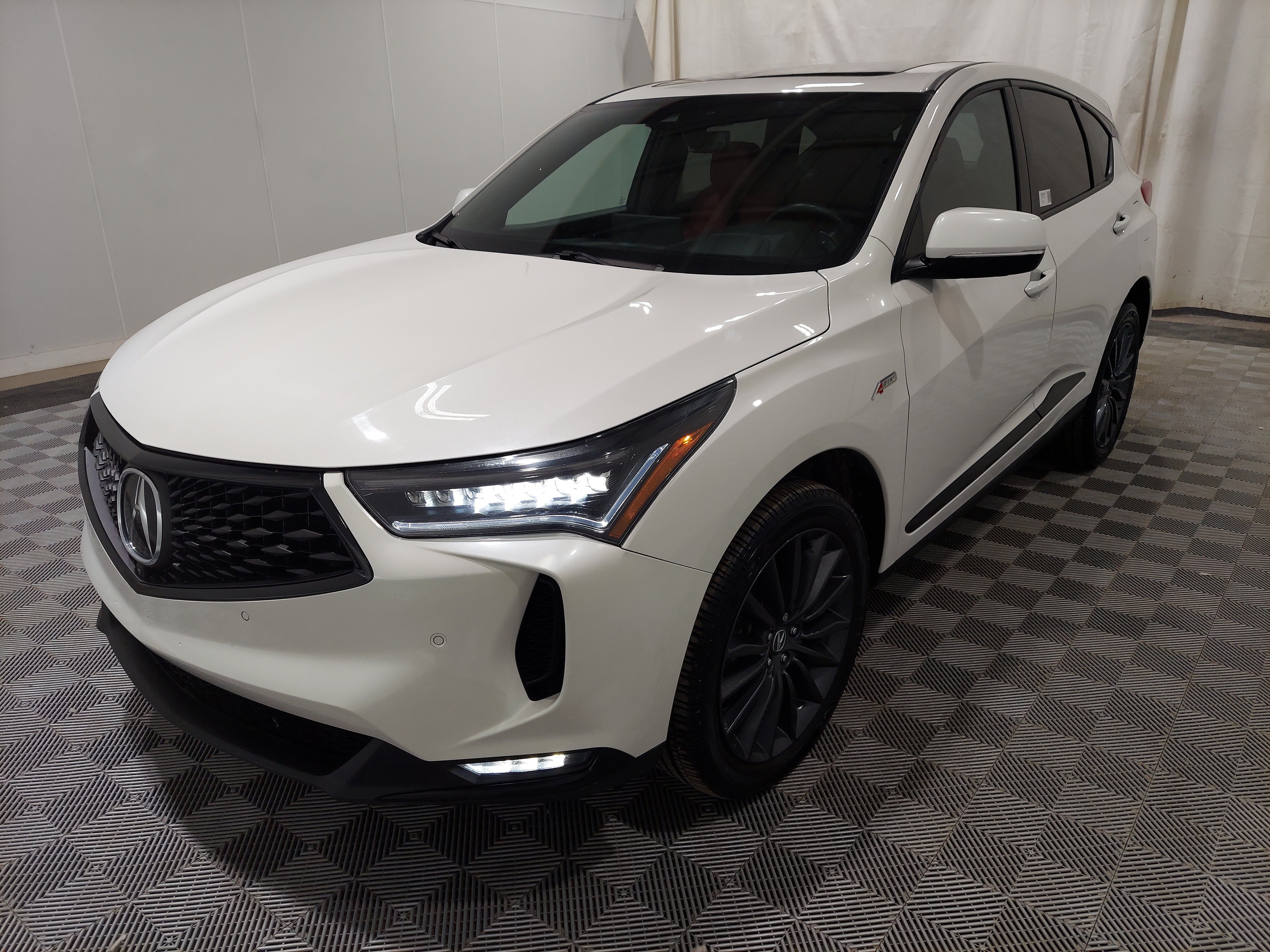 Used 2024 Acura RDX w/ Advance Package AWD/4WD image 1