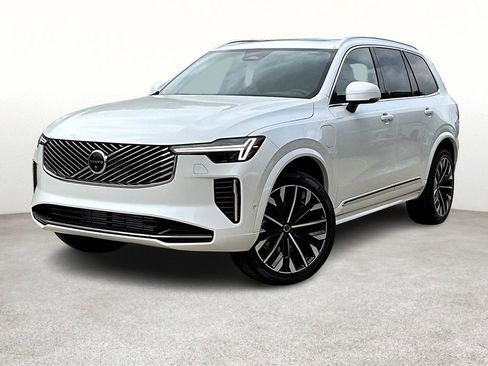 New 2025 Volvo XC90 T8 Ultra w/ Protection Package Premier image 2