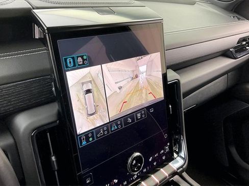 Certified 2025 GMC Yukon XL AT4 Ultimate image 28