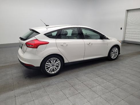 Used 2018 Ford Focus Titanium w/ Titanium Technology Package image 10