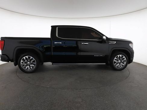 Used 2023 GMC Sierra 1500 Denali w/ Denali Reserve Package AWD/4WD image 14