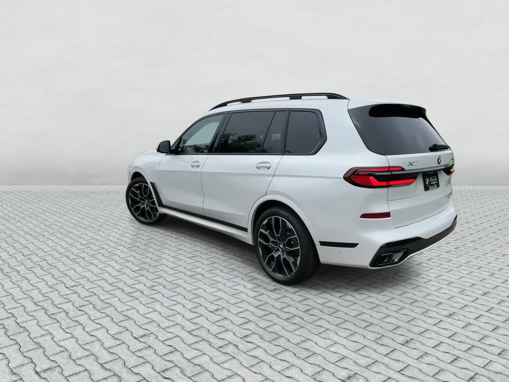 Used 2027 BMW X7 xDrive40i w/ Executive Package AWD/4WD image 6