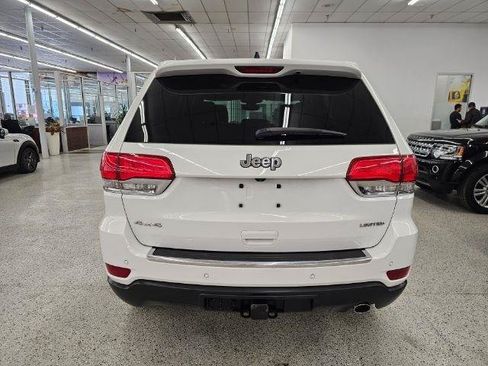 Used 2017 Jeep Grand Cherokee Limited w/ Luxury Group II AWD/4WD image 6