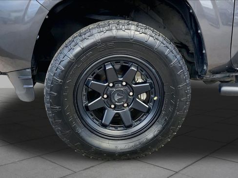 Used 2023 Toyota Tacoma SR AWD/4WD image 11