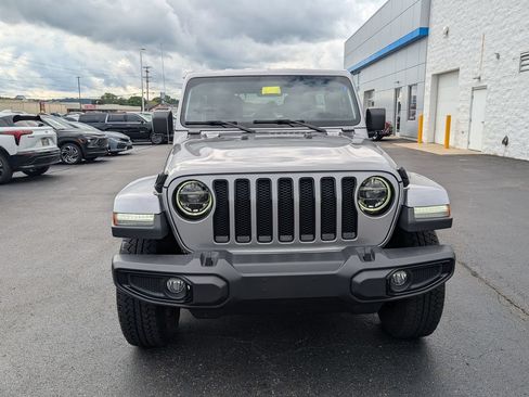 Used 2021 Jeep Wrangler Unlimited Sahara AWD/4WD image 2
