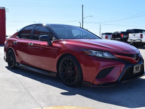 Used 2020 Toyota Camry TRD image 4