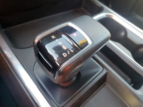 Used 2022 GMC Sierra 1500 SLT w/ SLT Premium Plus Package image 24