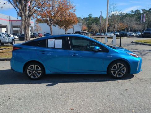 Certified 2022 Toyota Prius Limited image 4