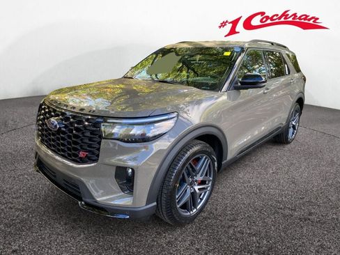 New 2026 Ford Explorer ST image 3