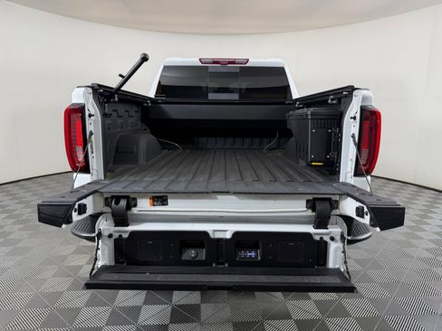 Used 2024 GMC Sierra 1500 AT4X image 37