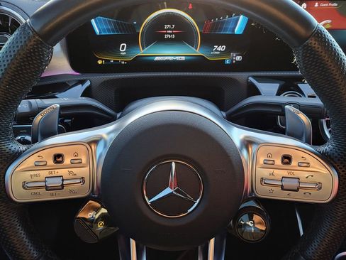 Used 2022 Mercedes-Benz CLA 35 AMG 4MATIC image 31