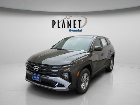 New 2026 Hyundai Tucson SE image 2