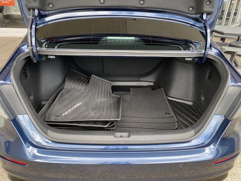 Used 2025 Honda Accord EX-L image 16