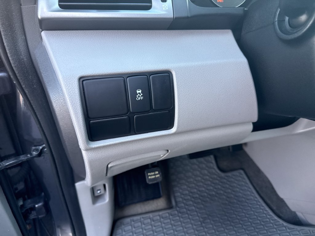 Used 2015 Honda Odyssey LX image 15