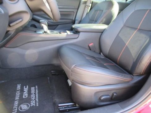 Used 2022 Nissan Altima 2.5 SR image 16