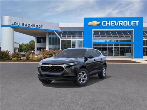 New 2026 Chevrolet Trax LS w/ LS Convenience Package image 8