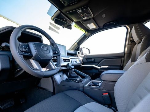 New 2026 Toyota 4Runner TRD Off-Road AWD/4WD image 5
